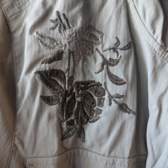 Zenergy Women's lightweight jacket and pant set - Picture 2 of 7